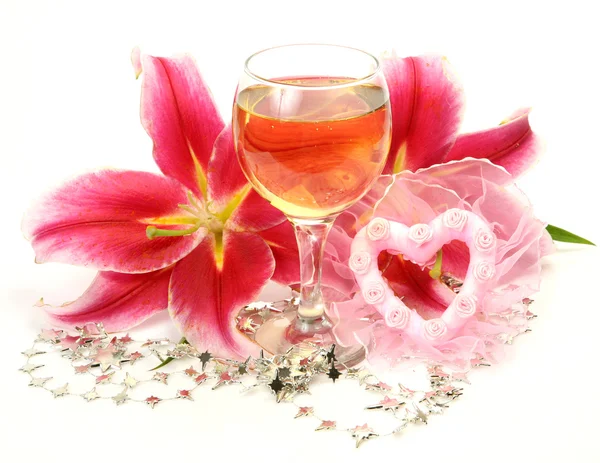 Wine and flowers — Stock Photo, Image