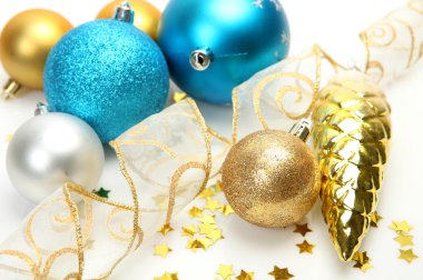 Dekorotif oyuncakları