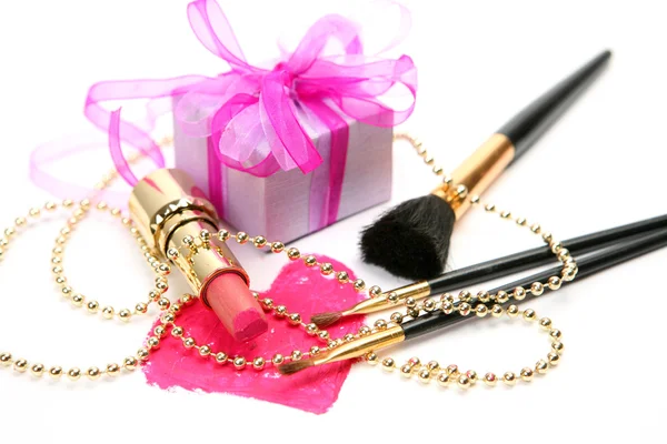 Make up brush and lipstick with present box — Stock Photo, Image