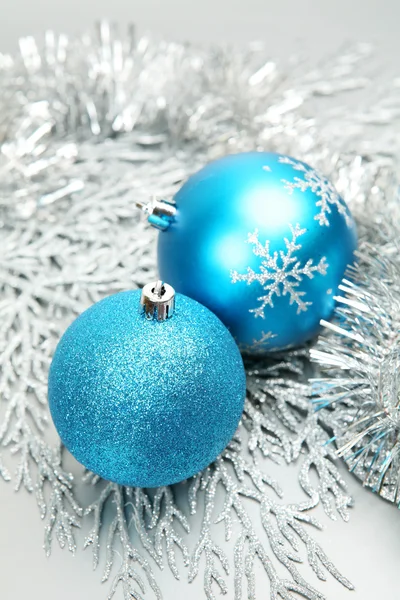 Декоративні новорічні кулі — стокове фото