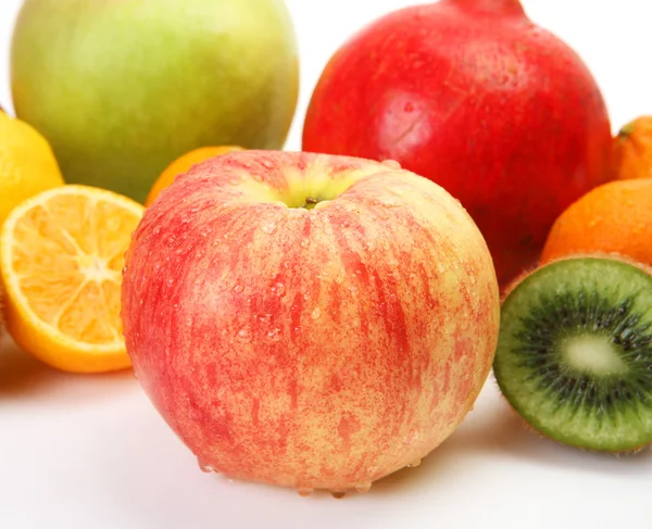 Olgunlaşmış meyve sağlıklı bir görüş için — Stok fotoğraf