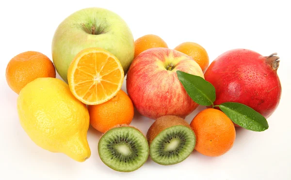 Frutos maduros para uma alimentação saudável — Fotografia de Stock