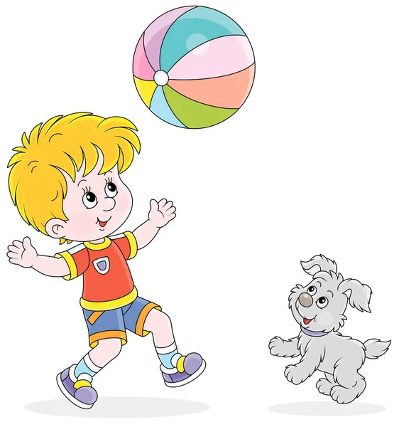 Ευτυχισμένο Μικρό Αγόρι Τρέχει Και Παίζει Μια Μεγάλη Πολύχρωμη Μπάλα — Διανυσματικό Αρχείο