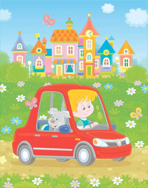 明るい夏の日にかなり小さな町の外の道路上で赤いおもちゃの車を運転する彼の陽気なポップアップと笑顔の男の子 ベクトル漫画のイラスト — ストックベクタ