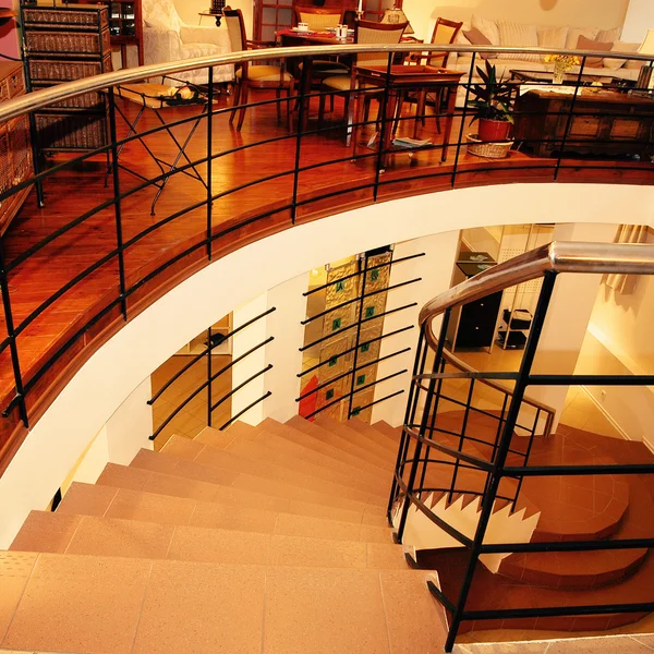 Elegantní schodiště — Stock fotografie