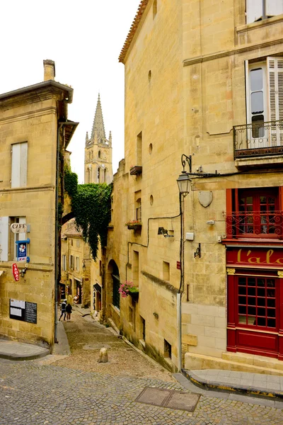 Mooie straten van Saint-Emilion — Stockfoto