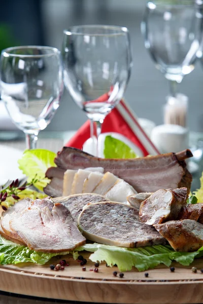 Cold meat platter — Stock Photo, Image