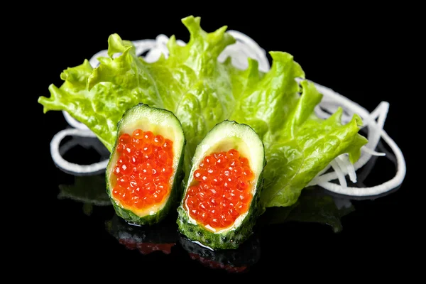 Sushi gunkan ikura — Stockfoto
