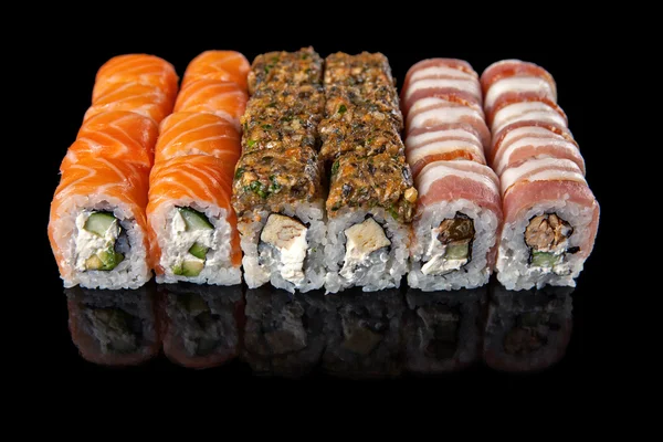Sushi rollen — Stockfoto