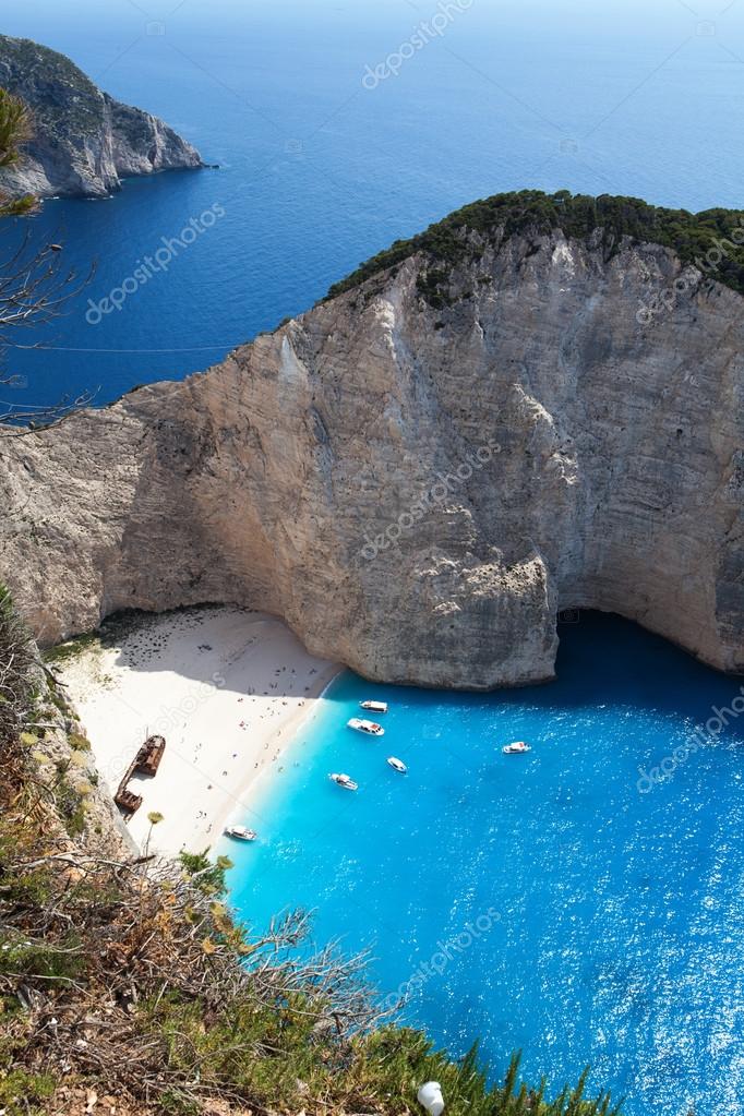 Playa Navagio Isla Zakynthos Grecia Foto De Stock C Artcasta