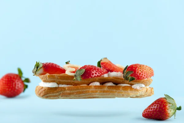 Squisita crema dolce eclair — Foto Stock