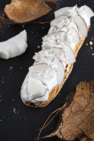 Exquise crème dessert éclair — Stockfoto