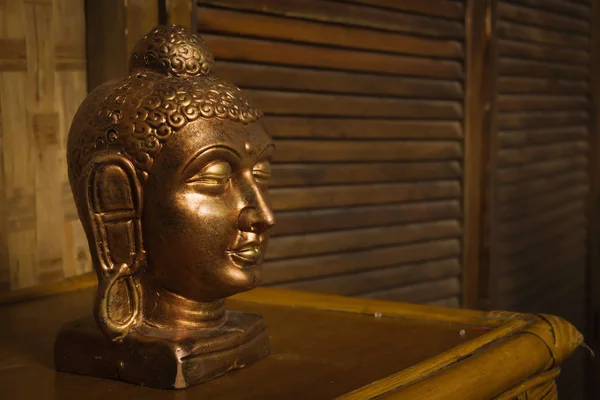 Una statuetta di bronzo del Budda — Foto Stock