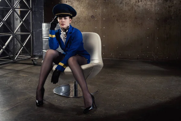 Young Beautiful Flight Attendant Uniform Contain Any Logos Trademark — Stock Photo, Image