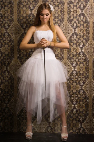 Bride with broadsword — Stock Photo, Image