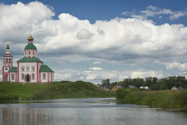Chiesa ortodossa russa a Suzdal — Foto Stock