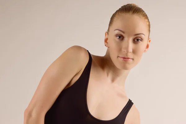 Jonge moderne balletdanser — Stockfoto