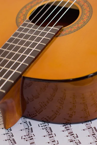 Detalle de guitarra acústica —  Fotos de Stock