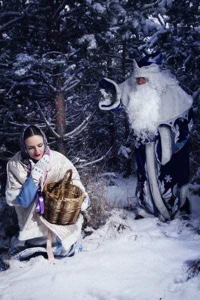 Morozko. Ded Moroz (Father Frost) and girl in the winter forest — 스톡 사진