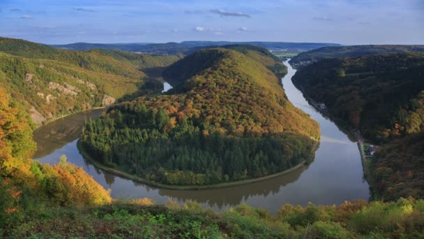 Saar loop (saarhafe) in germany near Orschafte, timelapse — стоковое видео