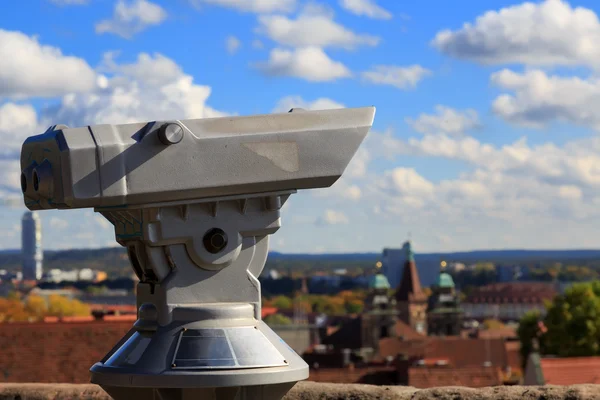 Telescope in the Nuremberg castle, view of the city — Stock Photo, Image