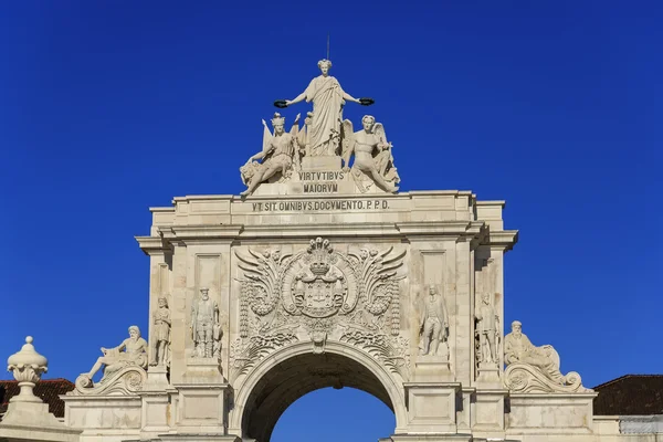 Arco da Rua Augusta with statues and blue sky — Stock Photo, Image