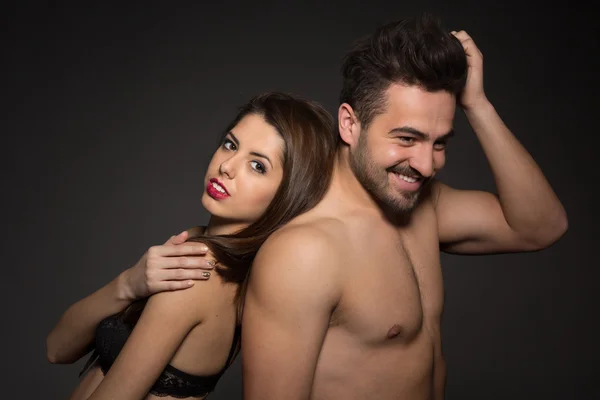 Sexy pareja en estudio — Foto de Stock