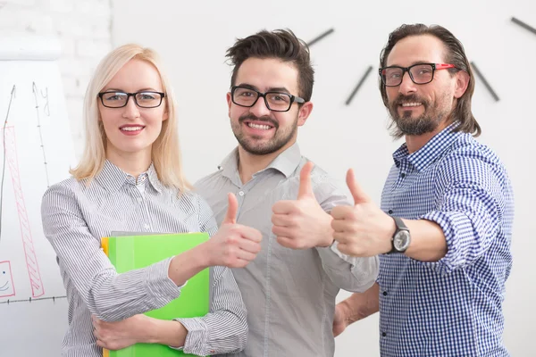 Gente de negocios feliz — Foto de Stock