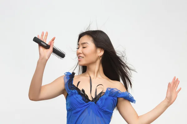 Moda modello asiatico in lingerie in studio — Foto Stock