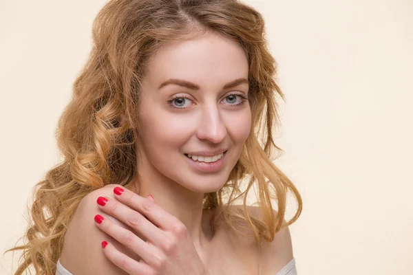 Tender lady with perfect skin — Stock Photo, Image