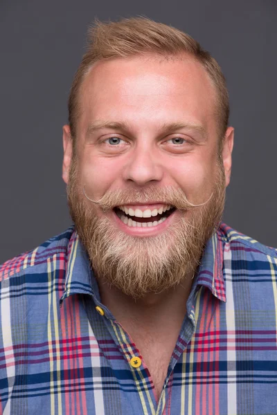 Lachen bebaarde man — Stockfoto