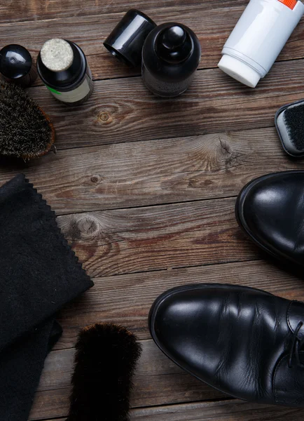 Ecsetek, viasz, cipő, kiegészítők — Stock Fotó
