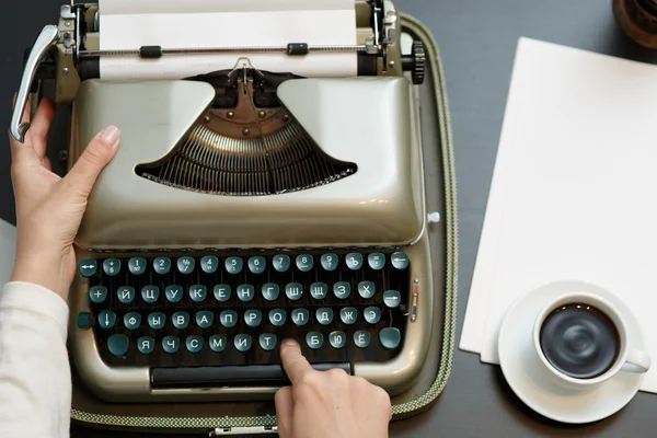 Nahaufnahme von Kaffee und Handschrift — Stockfoto