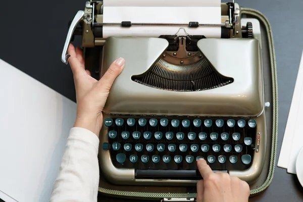Typewriter woman hands — Stock Photo, Image