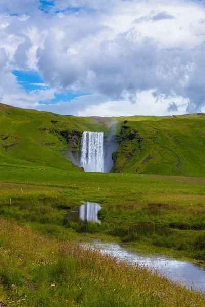 Grand waterfall Skogafoss — Φωτογραφία Αρχείου