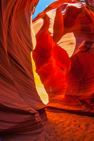 Fantastique jeu de lumière et de couleur — Photo