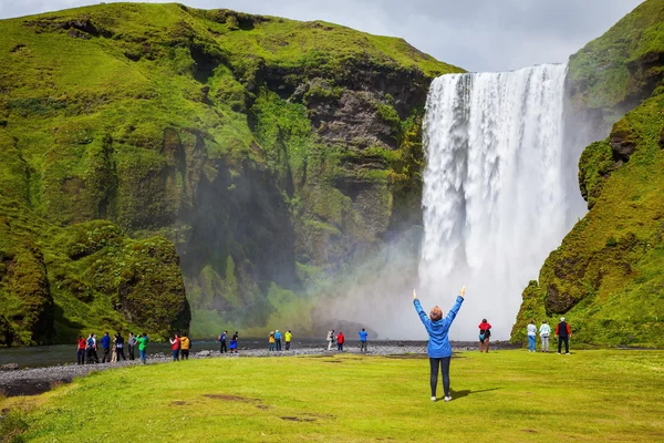 Wodospad w Islandii - Skogafoss — Zdjęcie stockowe