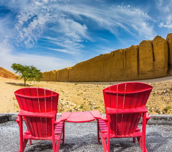 Two red chaise lounges — Stock Photo, Image