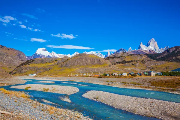 Stroom in de vallei van El Chalten — Stockfoto