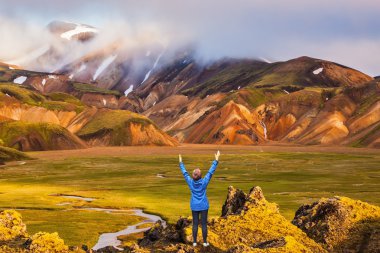 Yaşlı bayan rhyolite dağları şok 