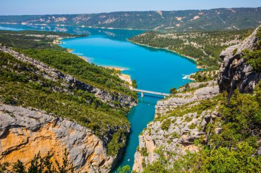 Verdon Kanyonu'ndaki nehir