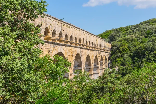 Drieledige aquaduct Pont du Gard — Stockfoto