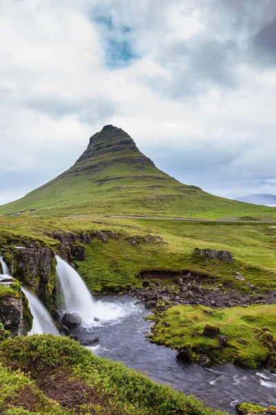 Исландия - страна гор — стоковое фото