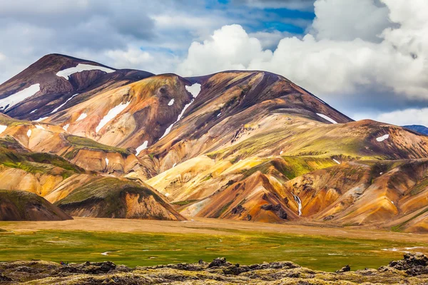 Lato w wulkanicznych tundra — Zdjęcie stockowe