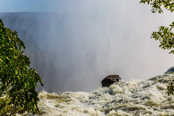 Grand Victoria Falls Nuage Géant Brume Éleva Dessus Cascade Promenade — Photo