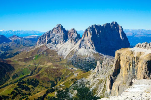 Pordoi Гірський Перевал Доломітів Розташований Між Гірським Хребтом Селла Горою Ліцензійні Стокові Зображення