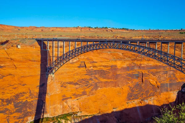 Glen Canyon Híd Colorado Folyó Felett Egy Hatalmas Acélívről Ívelt — Stock Fotó