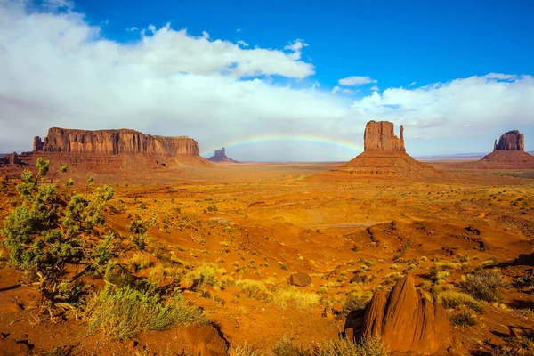 Mittens Massas Enormes Arenito Vermelho Outliers Reserva Navajo Indiana Magnífico — Fotografia de Stock