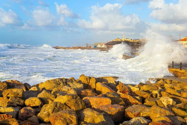 Huge Stones Protect Coast Huge Storm Waves Powerful Winter Surf — Stock Photo, Image