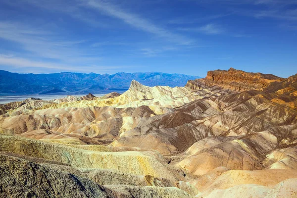 Nádherná Erozní Krajina Různých Odstínů Zabriskie Point Součástí Pohoří Amargosa — Stock fotografie